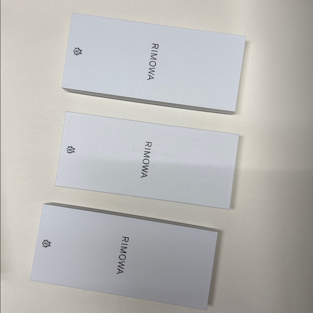 3 NEW RIMOWA White Box - Picture 3 of 8